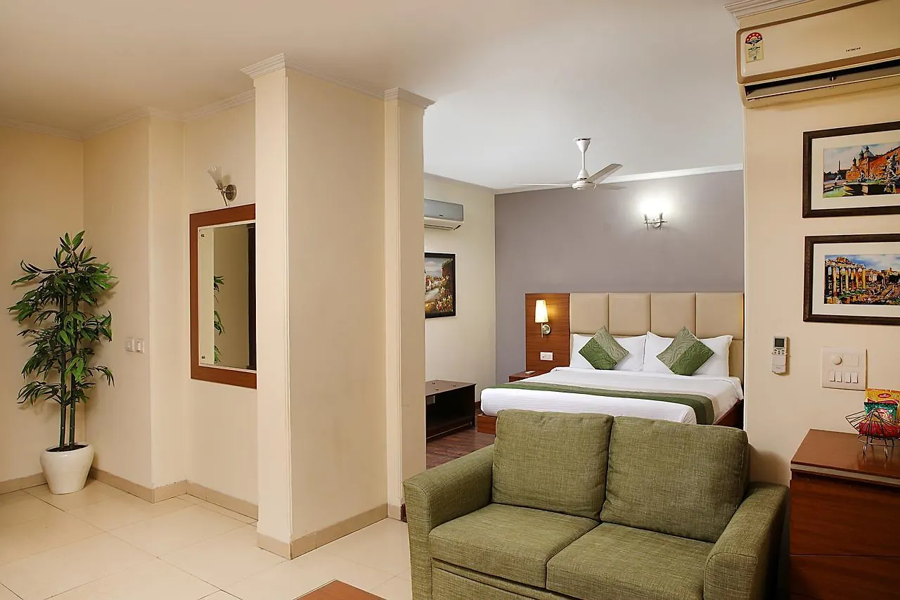 Ahuja Residency Dlf Phase 2 Hotel Gurgaon 4*,  India