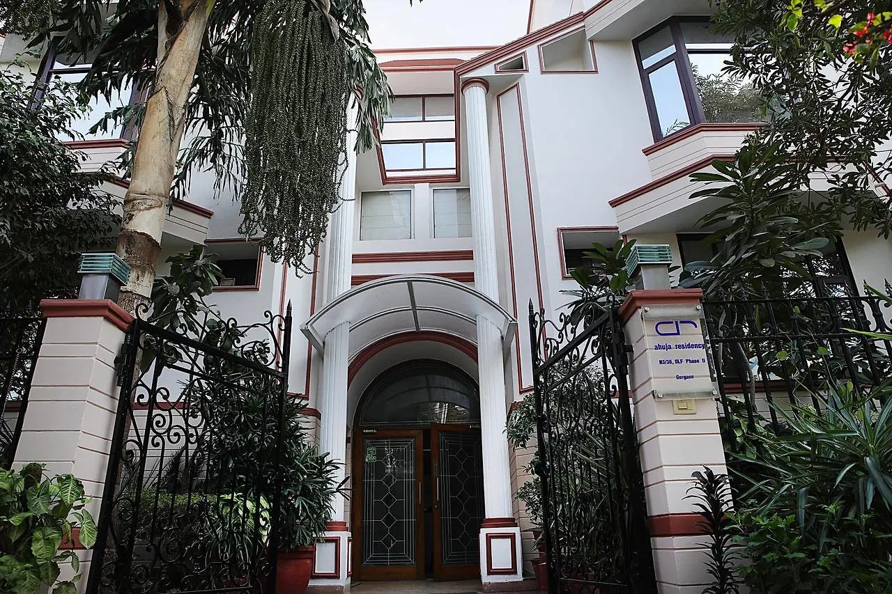 Ahuja Residency Dlf Phase 2 Hotel Gurgaon